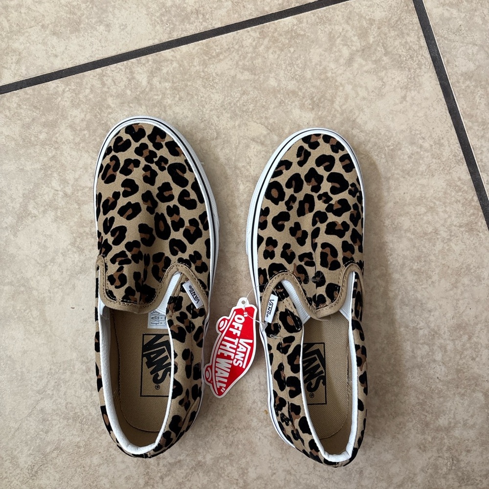 Vans Brown and Black Sneakers Classic Style